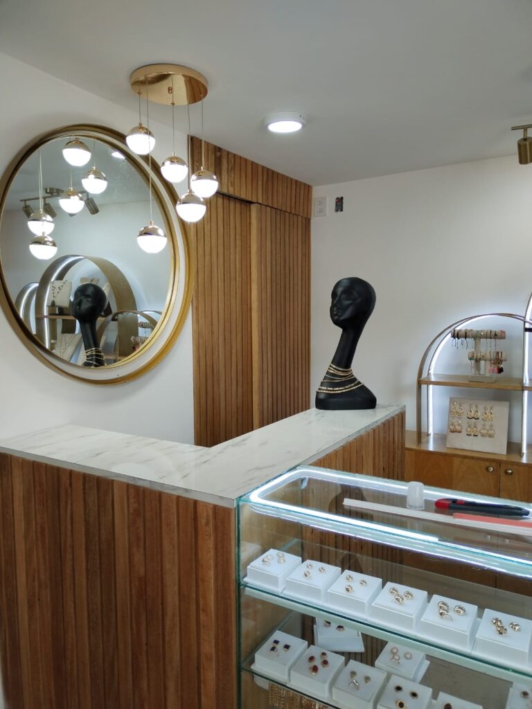 Joyería diseñada por Aranzazú Alvirde