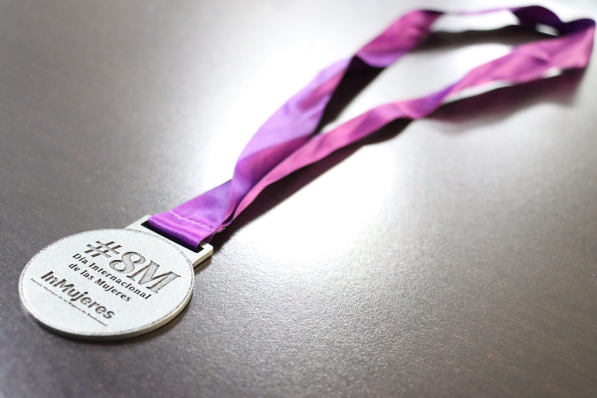 medala de la carrera de mujeres guadalajara 2024