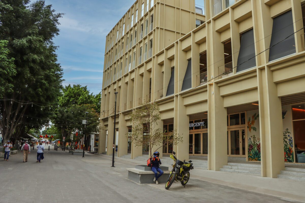 Plaza Zapopan dónde está