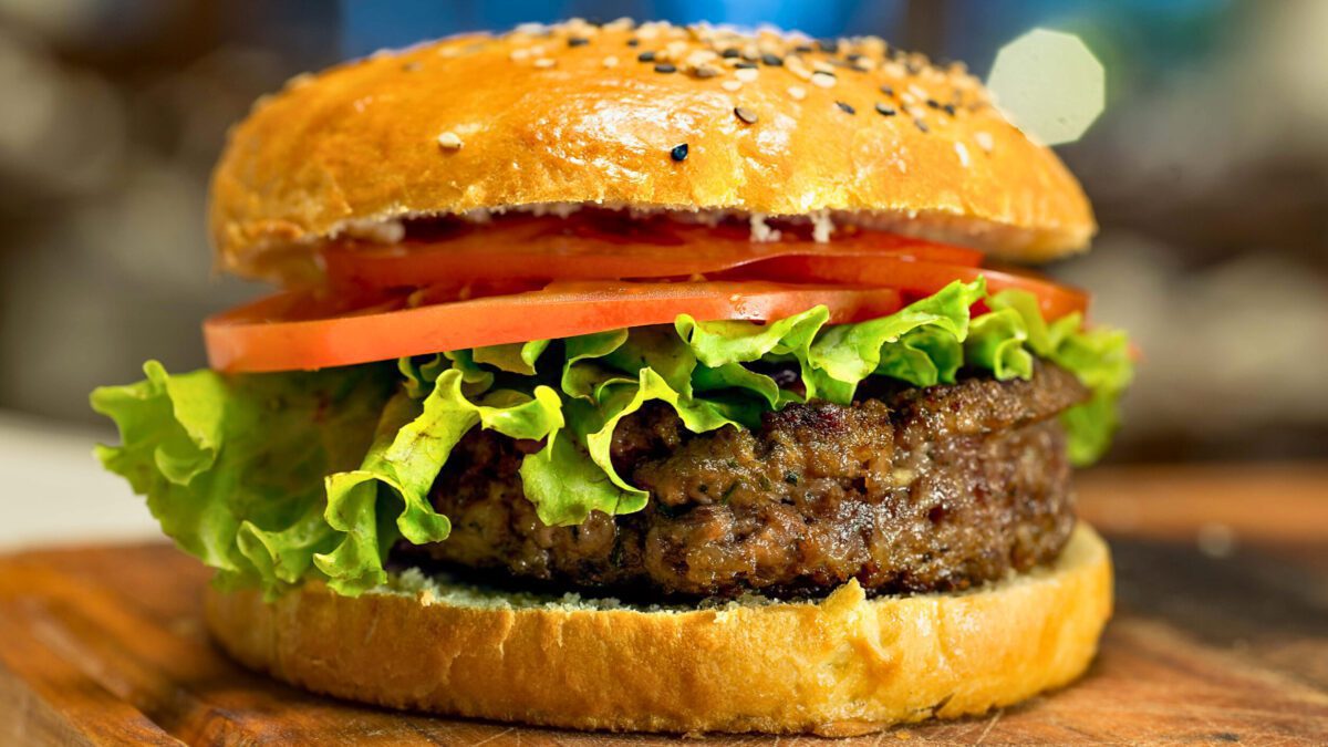 Este próximo 28 de mayo, hay un motivo especial para celebrar, ya que es el Día de la Hamburguesa 2024 en Torreón.