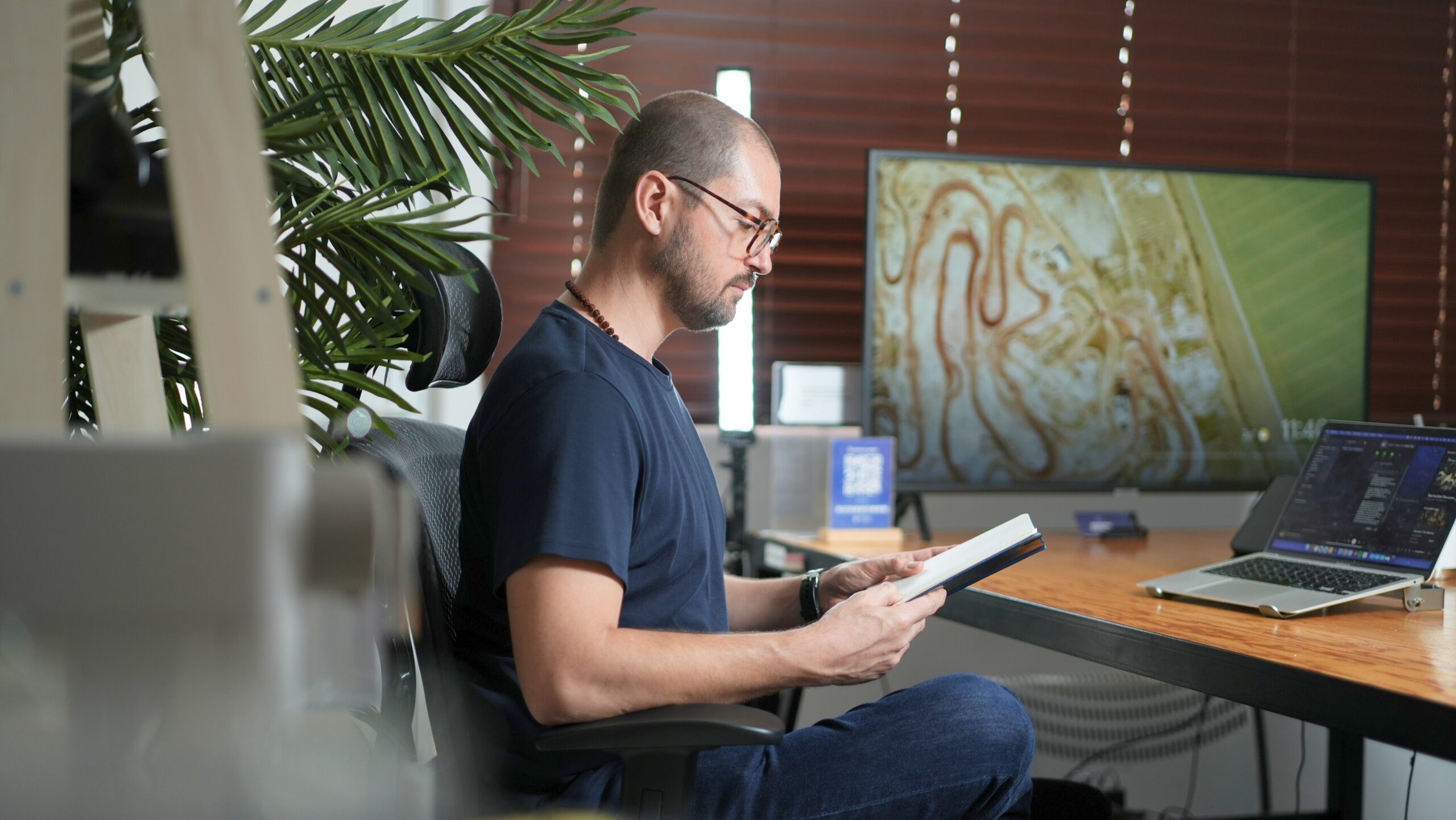 Ricardo López Reyero está convencido de que los emprendedores son el motor del mundo. SuperLeads, su proyecto, llegó al éxito incluso en Shark Tank México.