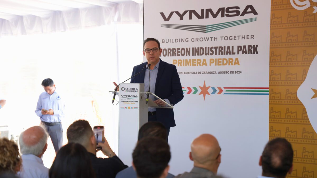 Primera piedra de VYNMSA Torreón Industrial Park.