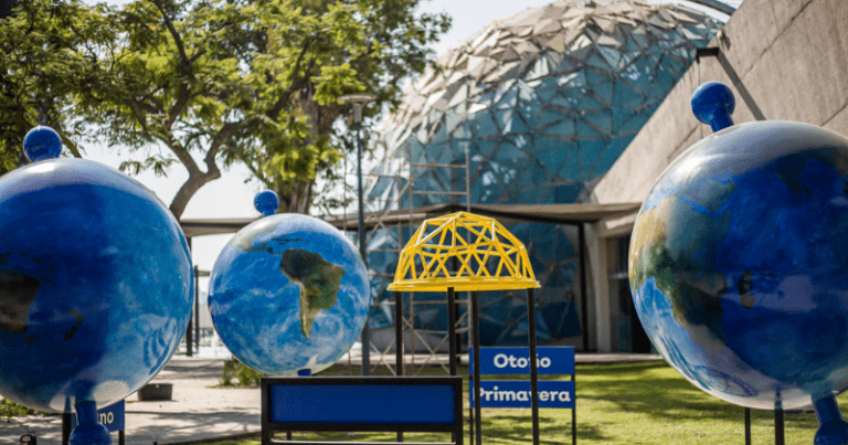 Cuestan los boletos para el Planetario Lunaria de Guadalajara