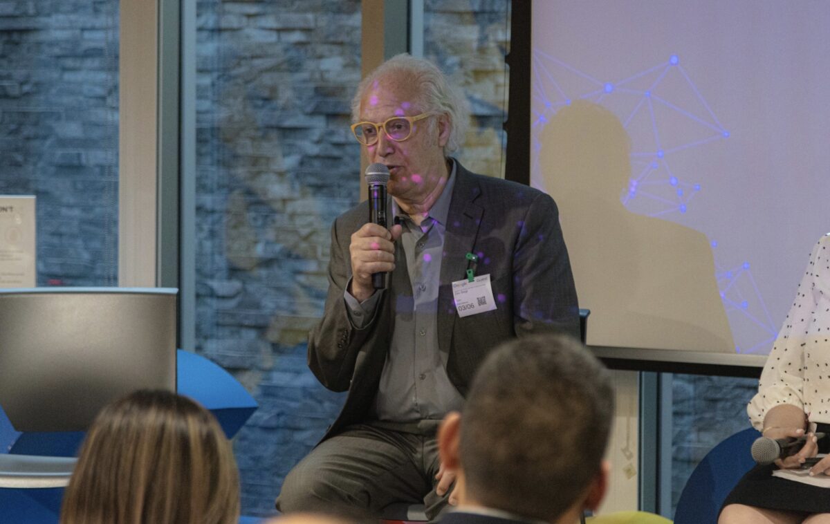 Zev Siegl comparte claves del éxito en el Tec de Monterrey