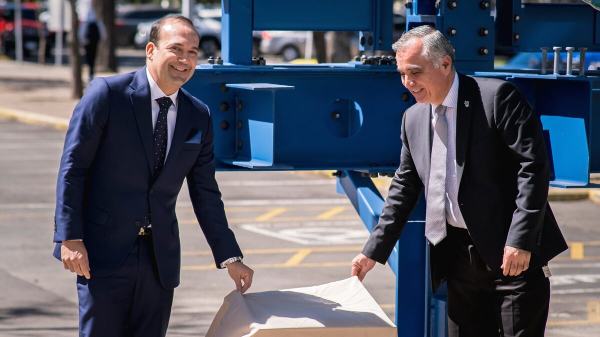 Innovación educativa: Grupo Aceros Ocotlán y la escultura Toolkit Connection