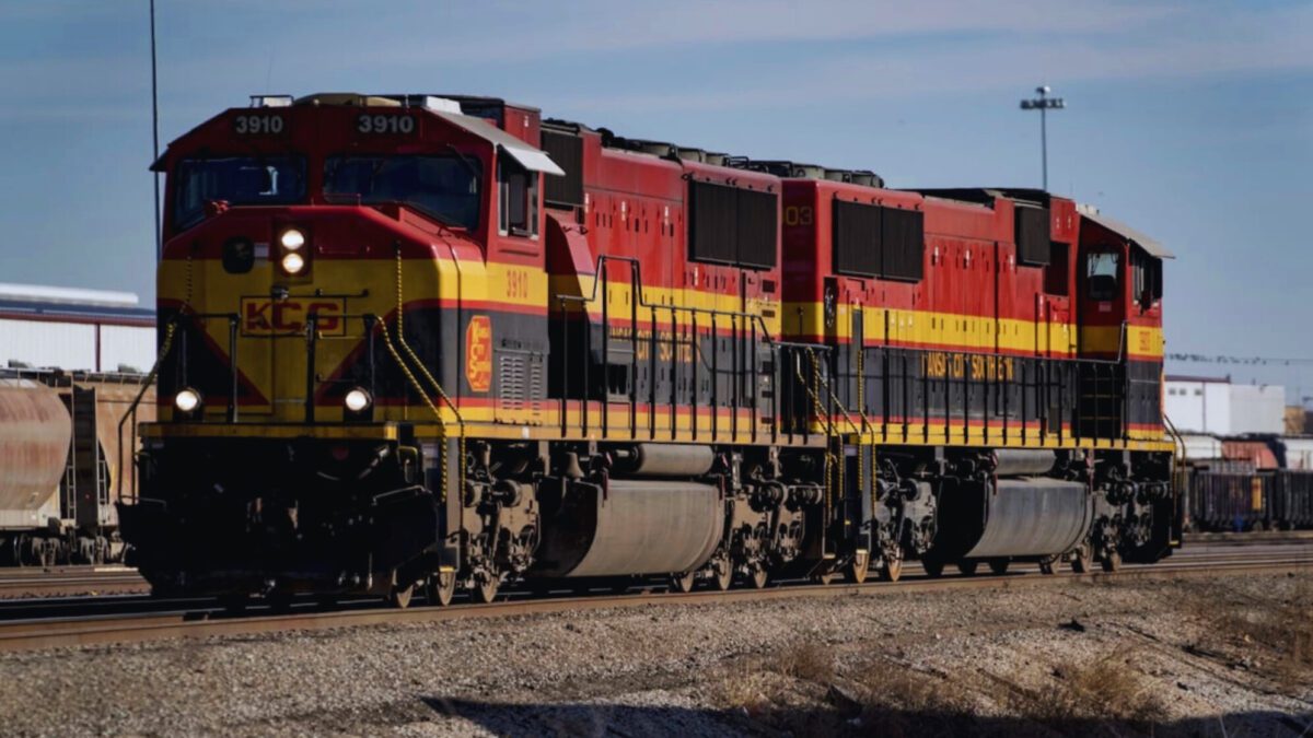 Proyecto del tren Saltillo-Monterrey: Estaciones y progreso