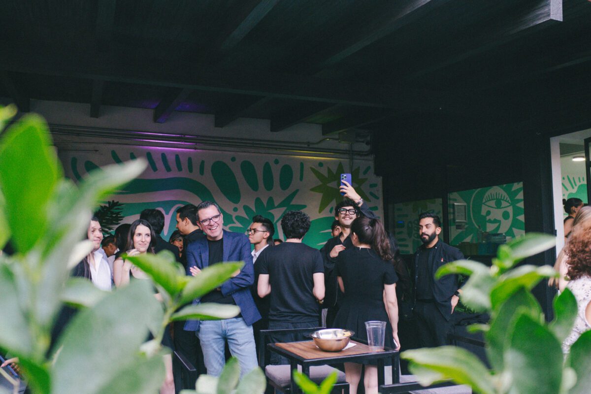 La agencia CeroCuatro celebró su 25 aniversario como referente en la industria creativa nacional