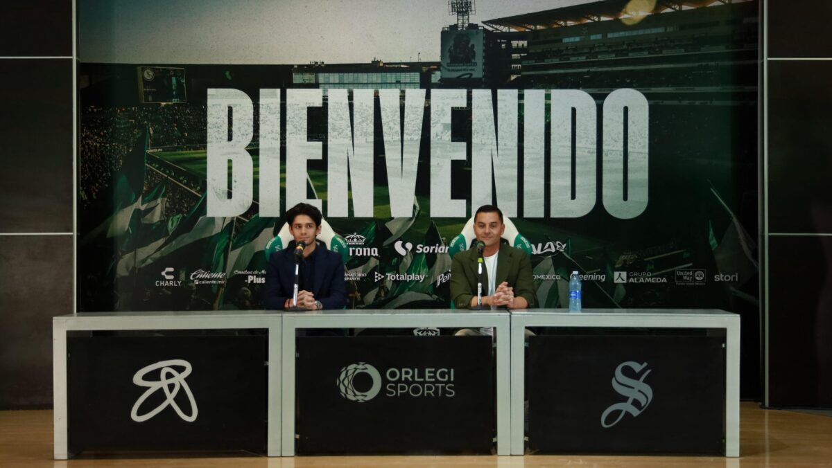 Santos Laguna presenta a Francisco Rodríguez Vílchez como su nuevo entrenador
