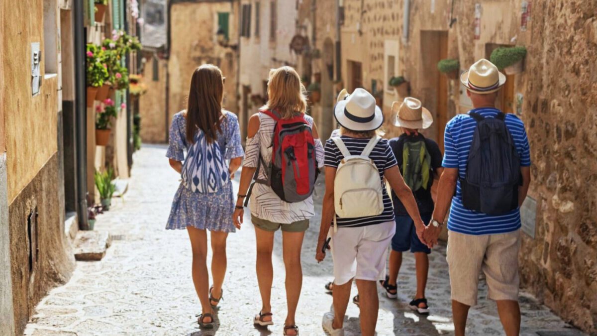 Turismo internacional en México crece 10.1 % en marzo de 2025, reporta INEGI