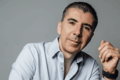 El creativo de Don Artemio comparte su trayectoria, filosofía y la importancia de crear experiencias gastronómicas que conecten con el corazón del comensal.