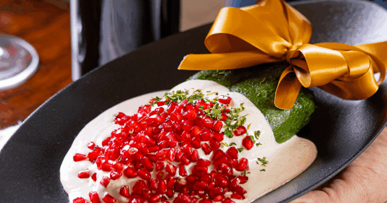 La experiencia forma parte del Festival Viva México y propone una mirada profunda a lo que significa ser mexicano desde la cocina.