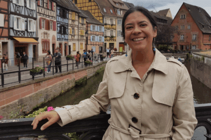 La escritora mexicana Carmen Ávila lleva la literatura nacional al mundo desde Francia. Conoce su trayectoria, premios y visión