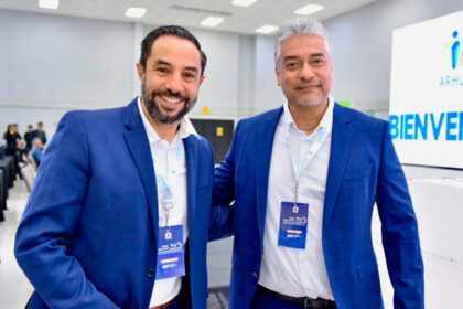 Alejandro Tavera y Juan Antonio Pérez.