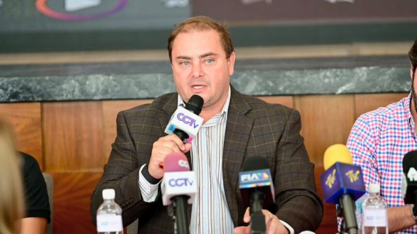 Rodrigo González, director del Centro de Convenciones de Torreón, fue el encargado de dar a conocer la agenda de eventos para el cierre de 2025.