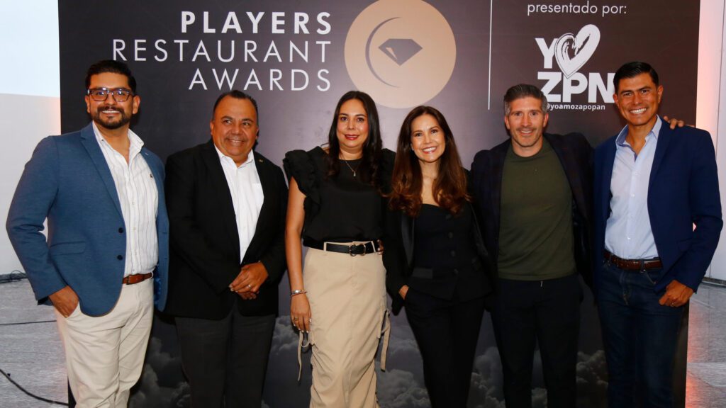 01 Fidel Ramírez, Marco Casturita, Maricela Becerra, Bibiana Tenorio, Alejandro Martínez y Juan Ornelas