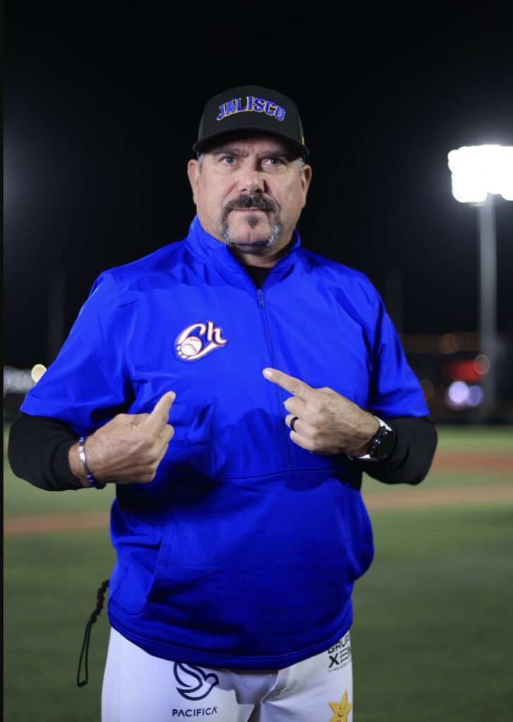 Benjamín Gil, bicampeón Manager del Año, rumbo a playoffs 2025