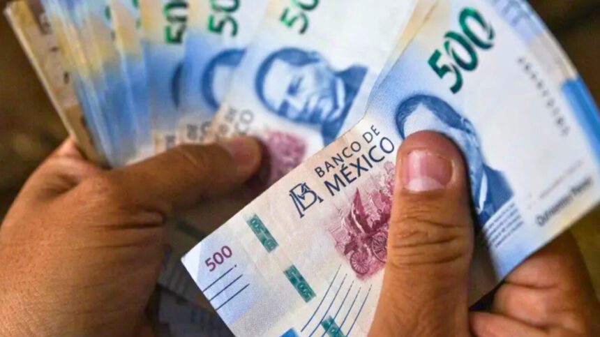 Monterrey en alerta por billetes falsos: Así puedes identificarlos