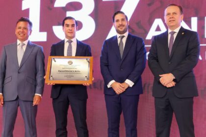 DMSolar recibe galardón por su impacto en el mercado de energía limpia en México