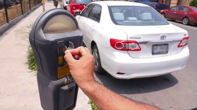Parquímetros en Monterrey costarán $8 por hora