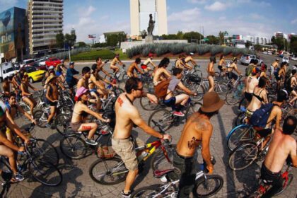 Fecha y ruta del World Naked Bike Ride 2025 en Guadalajara