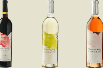 Bodega Monte Rojo gana premios en Londres en el CWSA con toda su línea de vinos