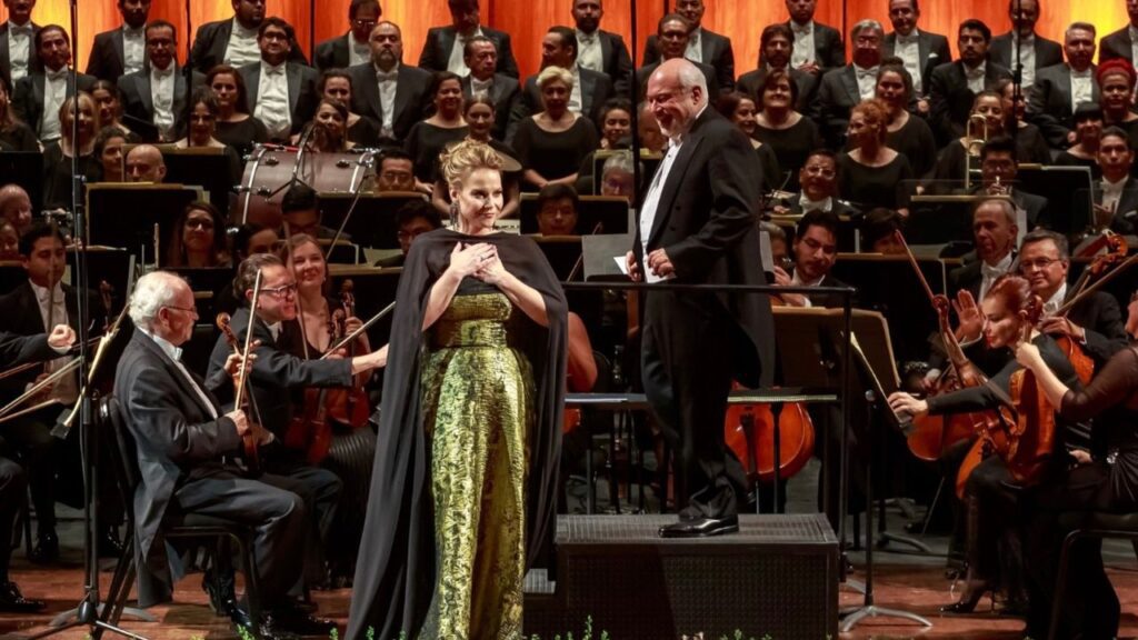 Saltillo recibe a la mezzosoprano Elīna Garanča