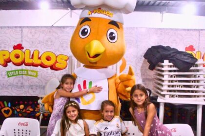 La historia detrás de los Pollos Estilo Casa Íñigo, el sabor más esperado de la Feria. Foto: DIF Torreón