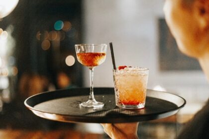 Bares y cantinas de Torreón apuestan por septiembre como su mejor temporada