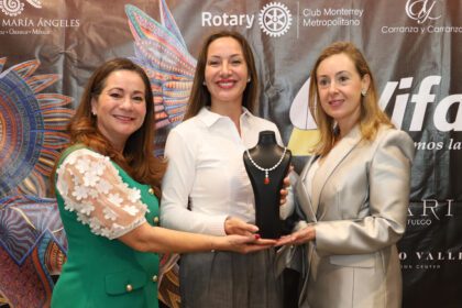Alejandra Carranza, Eugenia Villarreal y Ana de la Fuente