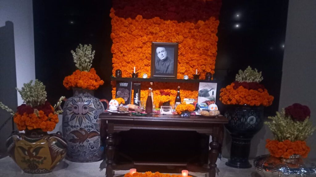 Altar de Muertos dedicado a Mauricio Fernández