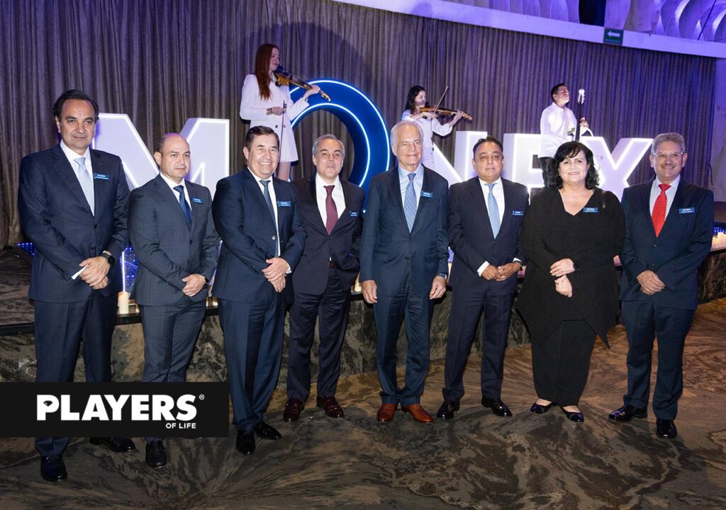 Monex festeja 40 años en México 