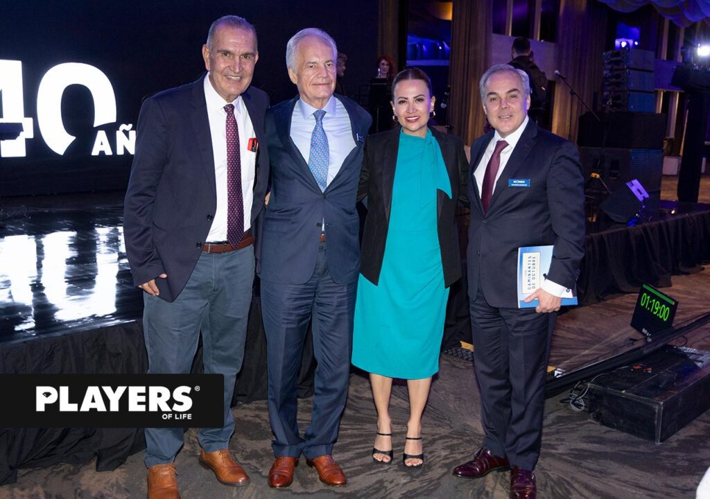 Monex festeja 40 años en México 