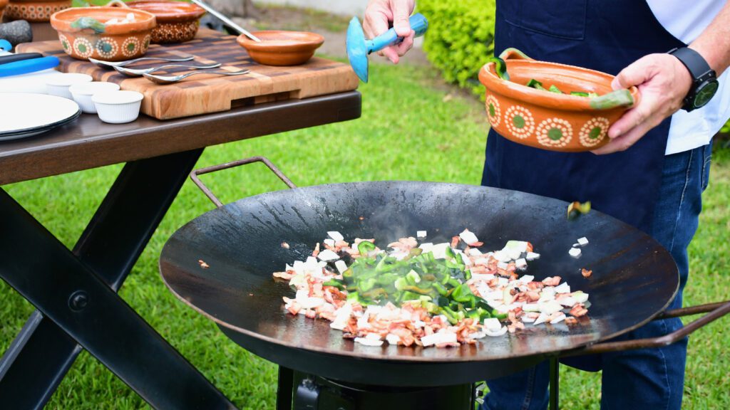 Cocción de la discada, en su respectivo disco.