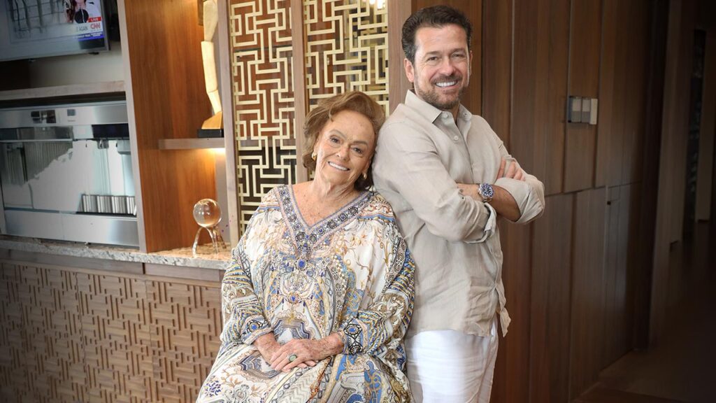 Susana Palazuelos y su hijo Eduardo