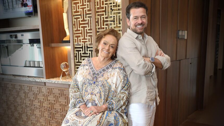 Susana Palazuelos y su hijo Eduardo