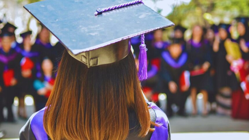 Nueva Licenciatura en Educación en Torreón: Conoce inscripciones y costos 2025