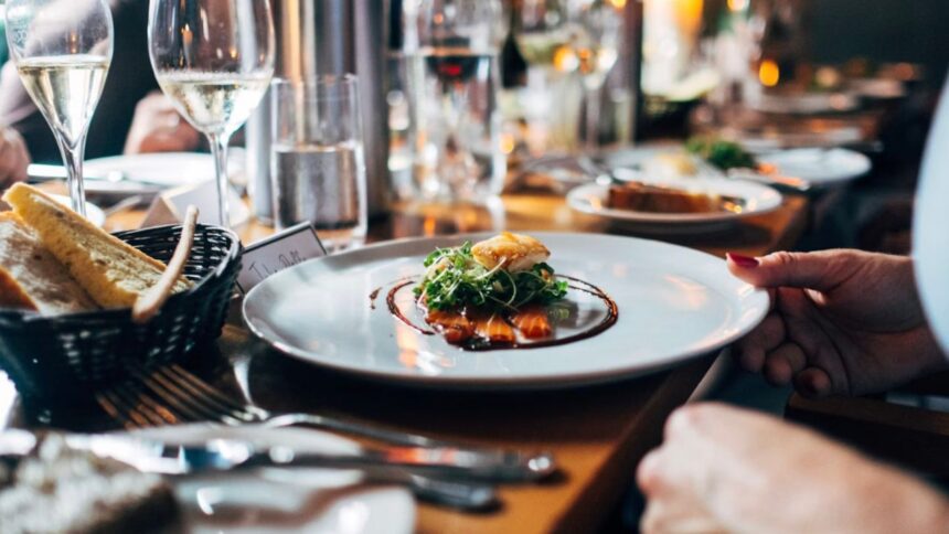 Restauranteros de Saltillo prevén repunte por El Buen Fin