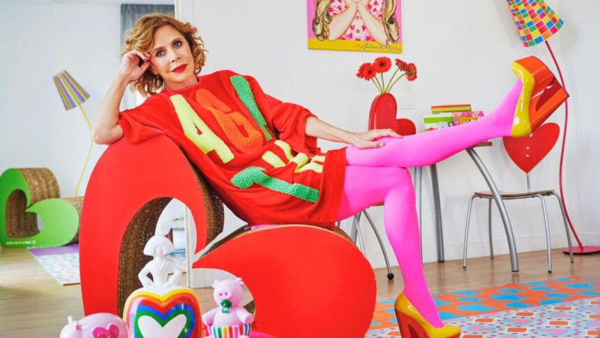 El arte, la moda y el color de Ágatha Ruiz de la Prada llegan al Parque Fundidora