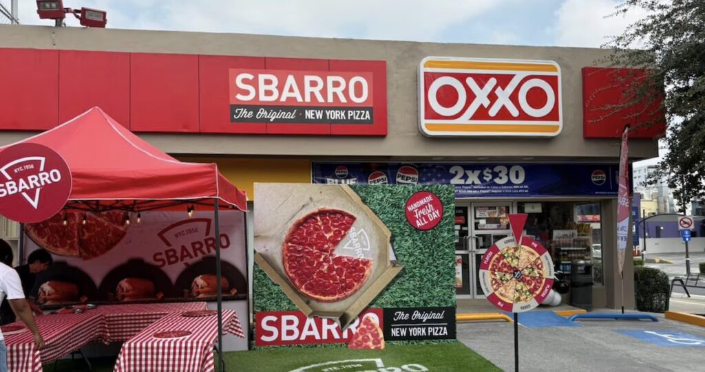 Sbarro y OXXO revolucionan el fast food en Monterrey