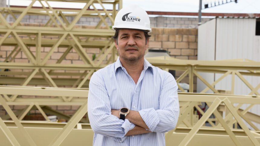 VAXHER, fundada por el ingeniero Adolfo Hermosillo, es una prueba sólida de que los negocios también se edifican con gratitud.