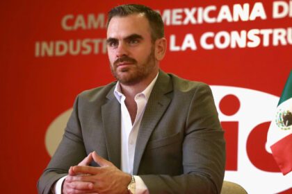 Alejandro Jiménez dirige a CMIC Laguna para hacer escuchar la voz del sector constructor, con la mirada puesta en la innovación.