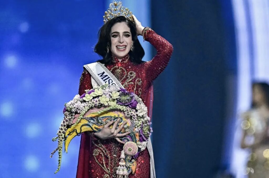 Fátima Bosch hace historia en Miss Universo 2025