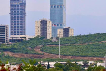 Así se construye la nueva interconexión entre San Pedro y Monterrey