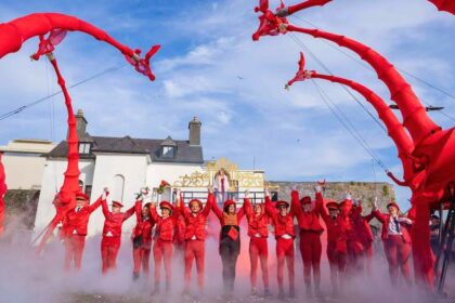 Jirafas gigantes llegan a Guadalajara