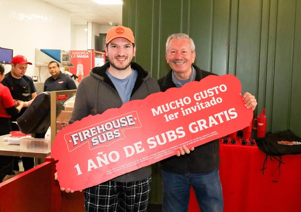 Firehouse Subs inaugura su nueva sucursal en Santiago 