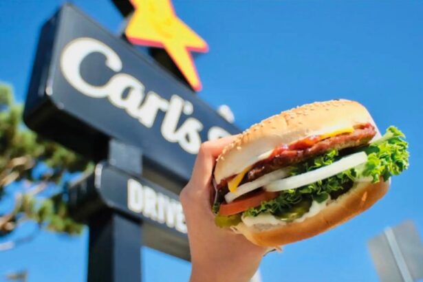 Carl's Jr. regala hamburguesa GRATIS este 16 de diciembre