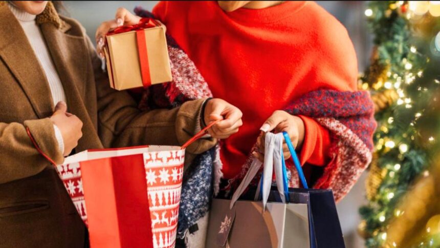 Navidad y Fin de Año impulsan al comercio: Estiman más de 56 mil mdp en ventas en NL