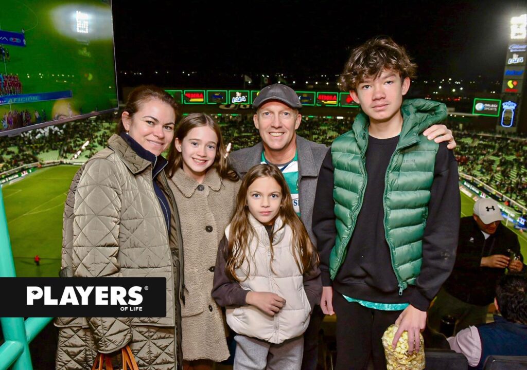 Club Santos vs Necaxa en el TSM.