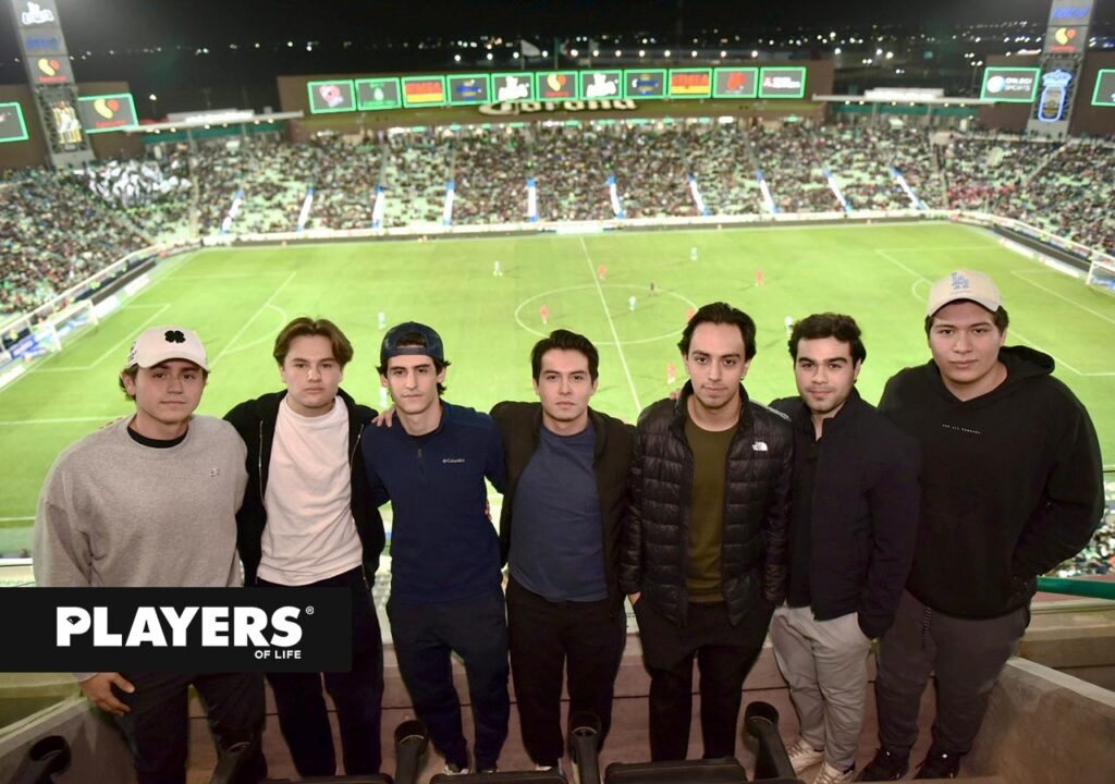 Club Santos vs Necaxa en el TSM.