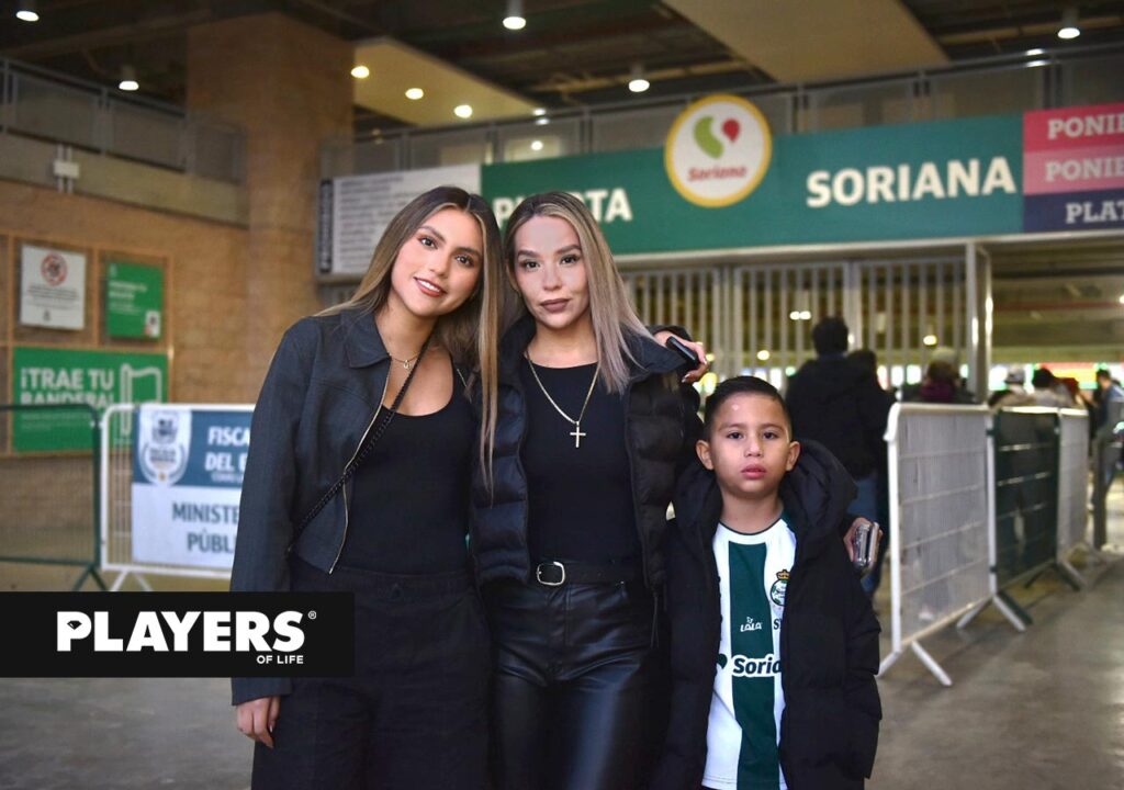 Club Santos vs Necaxa en el TSM.